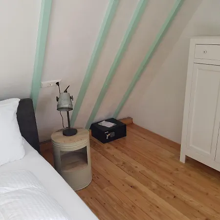 Bed and breakfast De Cromvoirtse