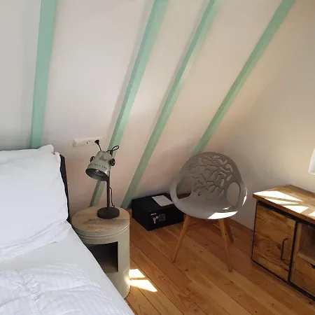 Bed and breakfast De Cromvoirtse